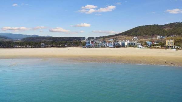 Yeonpo Beach Pension