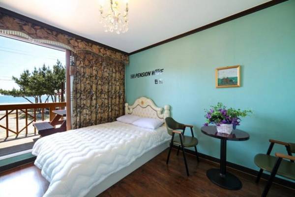 Taean (Anmyeondo) Pension Wave