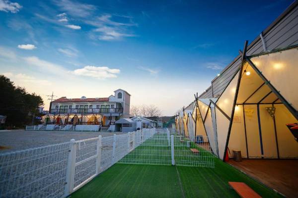 Anmyeondo Taean Bada Jeongwon Pension