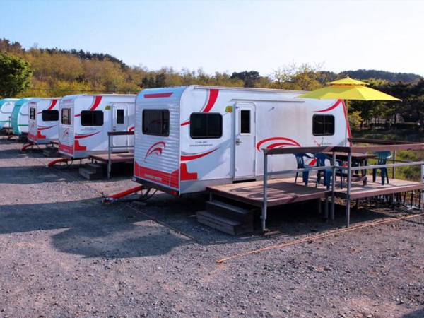 anmyeondo hamakpomulgyeol camping caravan