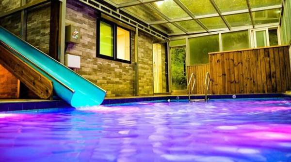 Gapyeong Pinepino Pool Villa