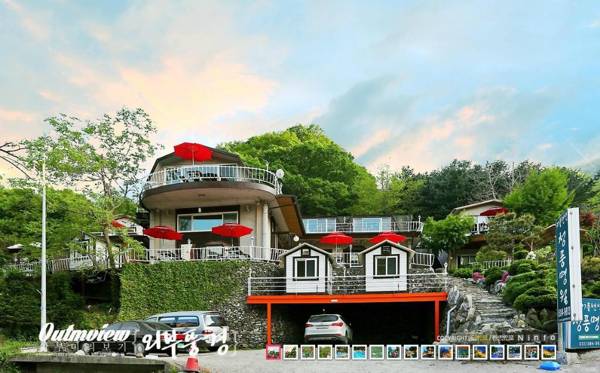 Kapyeong Chungpung Myeongwaul Pension