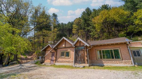 Yangpyeong santa pension