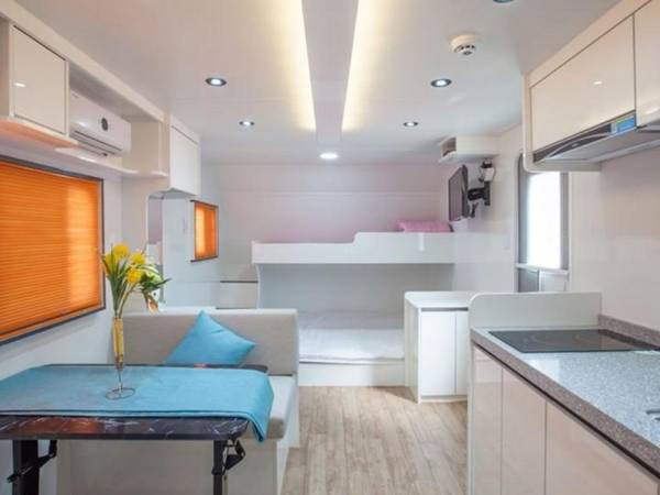 Flower Caravan Pension