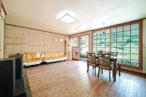 Danyang Sobaeksan Tongnamu Pension