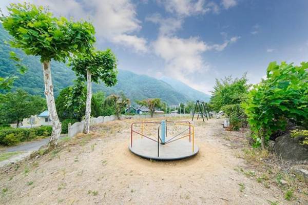 Danyang Riverside Morning Pension