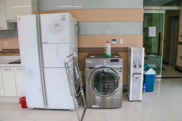 Danyang three nests Stay Pension