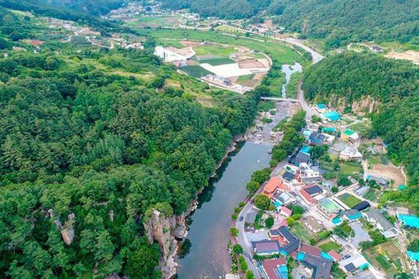 Danyang The Valley Pension