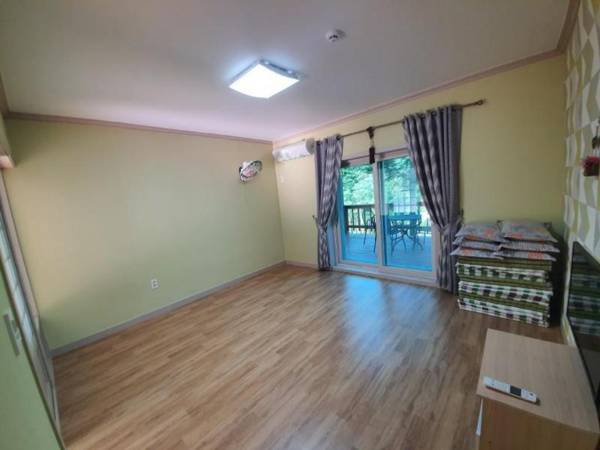 Danyang Leaders Pension