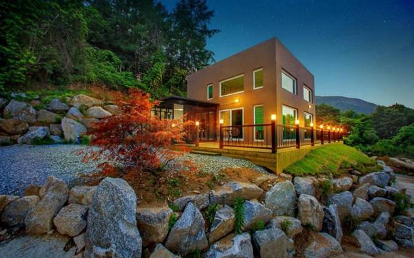 Kapyeong Lev Pension