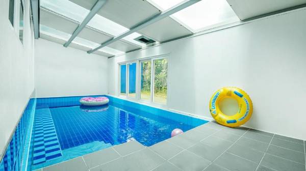 Gapyeong Gamseong216 Poolvilla Pension