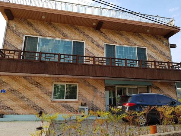 Hongcheon haedrin pension