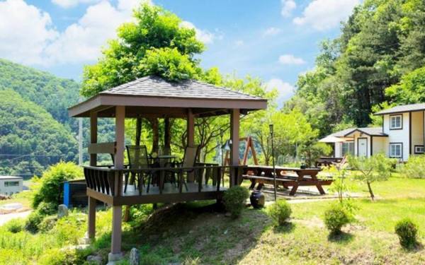 Hongcheon Gamjatown Pension