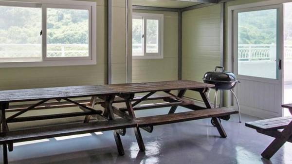 Tongyeong chuckpo sunshine pension