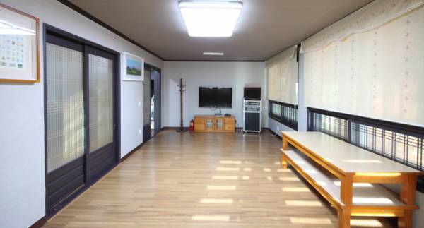 Tongyeong Kume Pume Pension