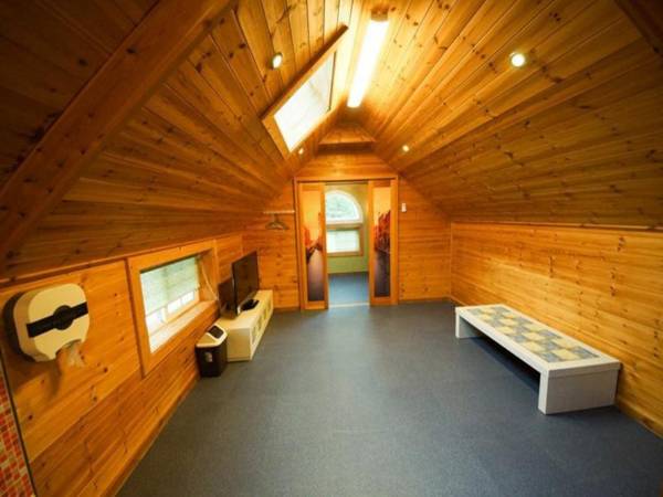 Yagnsan (Baenaegol) Norway Pension