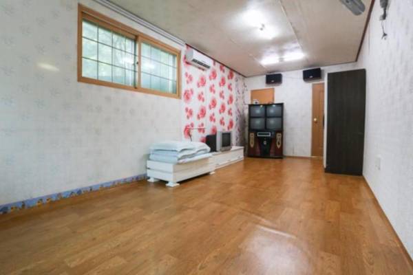 Yeongwol Pine Pension