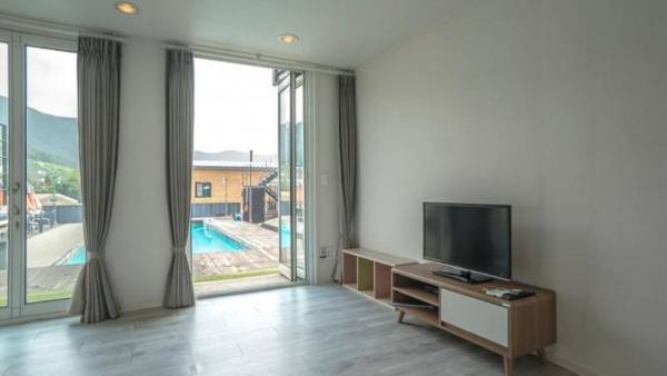 Yeongwol The Box Pension