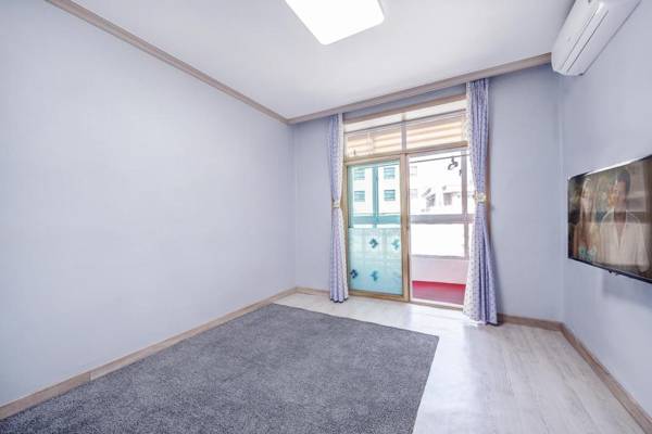 Goseong Gamnamu Pension