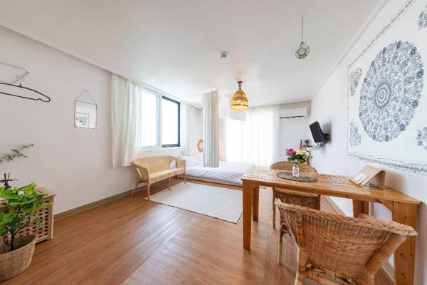 Goseong Oneul Bada Pension