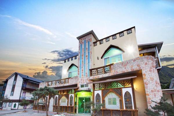 Gapyeong Amormio Pension