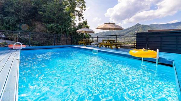 Gapyeong Myeonyeokgongbang Dock-chae Poolvilla Pension