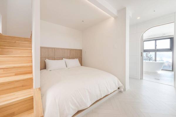 B Classi Kids Poolvilla