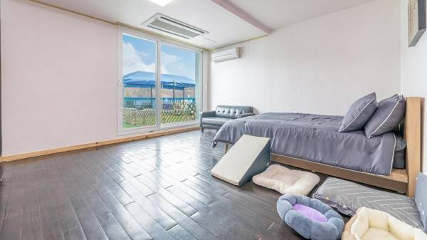Chuncheon Dogandstay