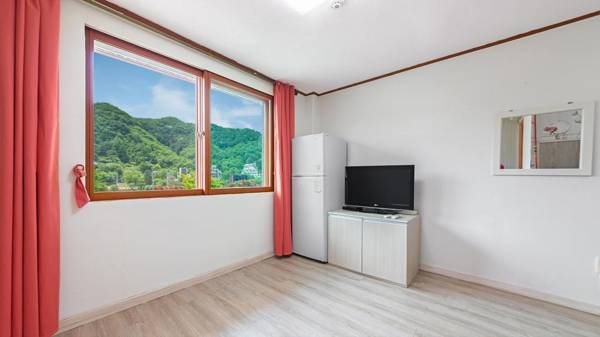 Gangchon Chocolate World Pension