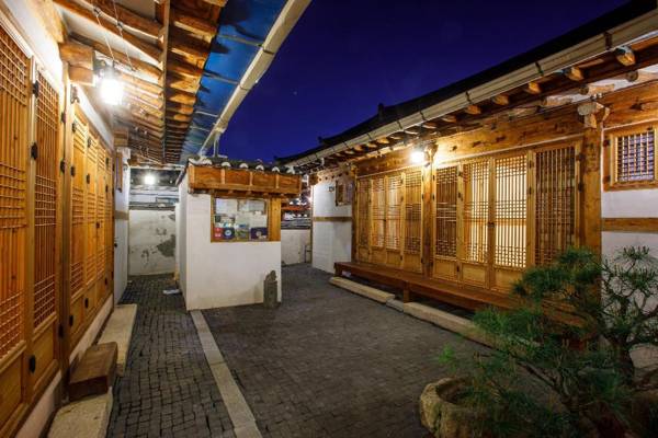 Gaeunchae Hanok Guesthouse Jeonju
