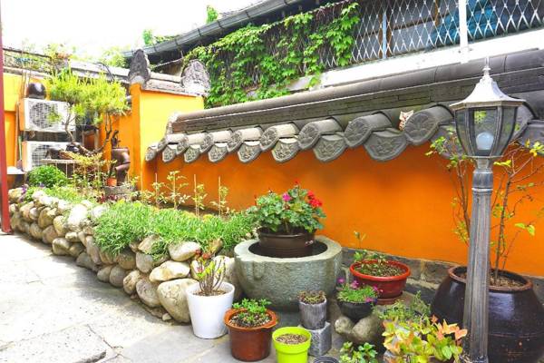 Gangneongjeon Hanok Stay