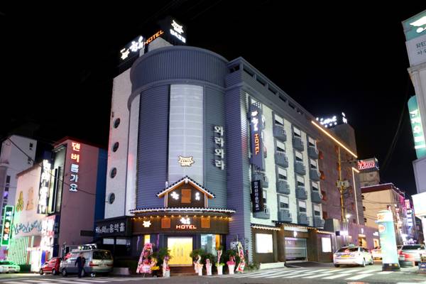 Hanok Hotel