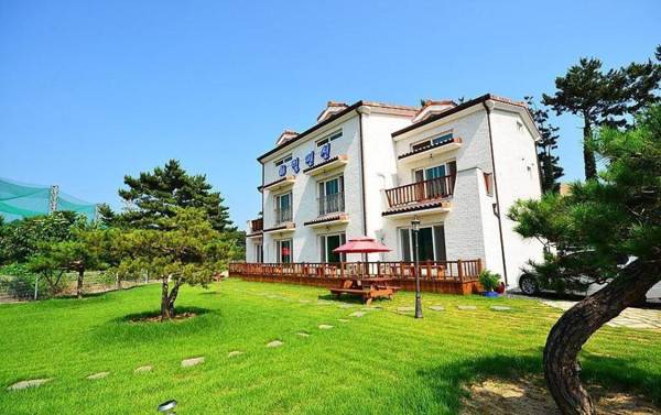 chunjangdae haemil pension