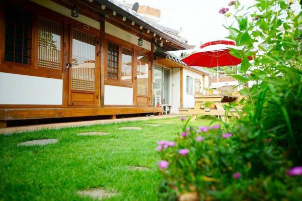 Jeonju hanok sukbak ggum