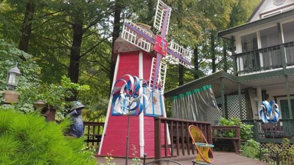 A small house in the forest of Jangtaesa