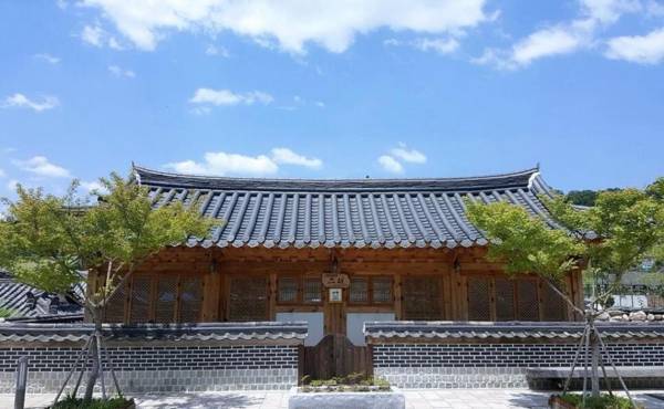 Jeonju Geunae Hanok Pension