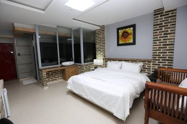 Jeonju Opera 21 Hotel