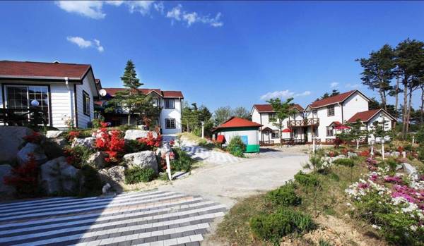 Gangneung Raemian Pension