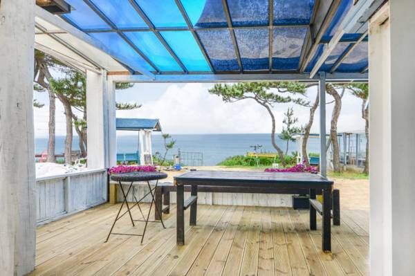 Gangneung Guytack Pension