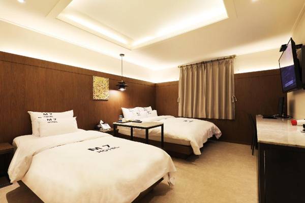 M7 Hotel