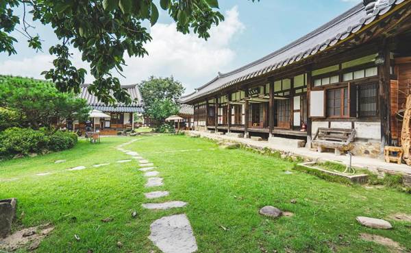 damyang hanokeseo pension