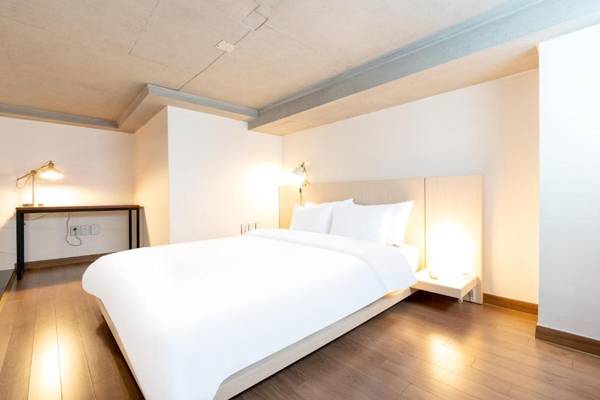 Jinwoo Prestige Hotel