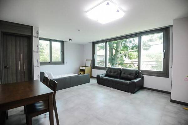 Geoje Wahyunbeach Pension