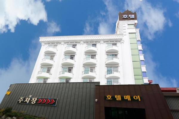 Gunsan Hotel May
