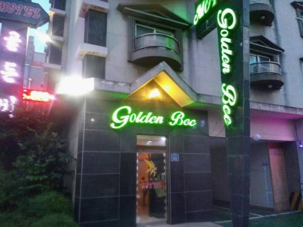 Golden Bee Motel