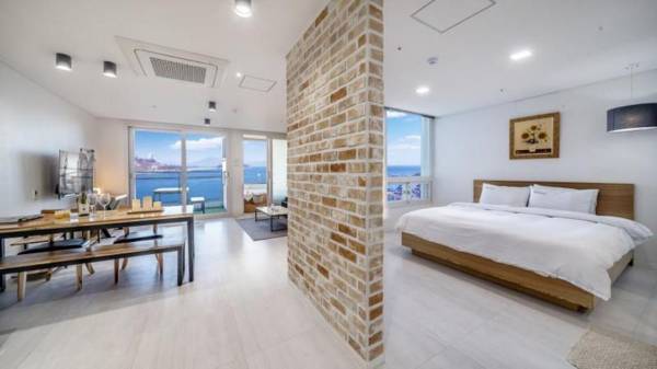Yeosu Sun Hill SPA Pension