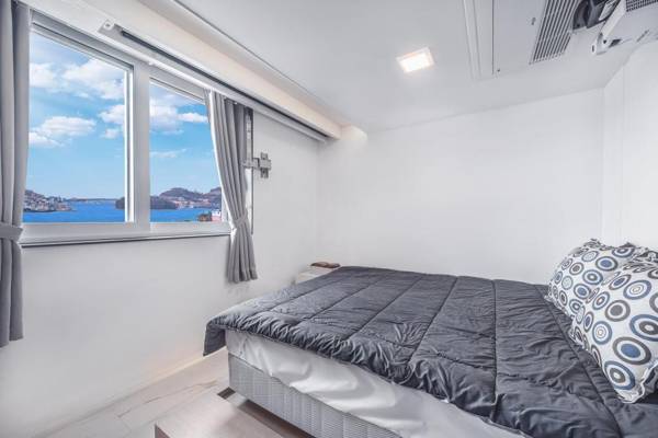 Yeosu Naegamumun Pension