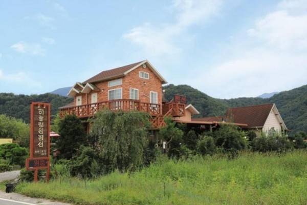 Hwacheon Sky Garden Pension