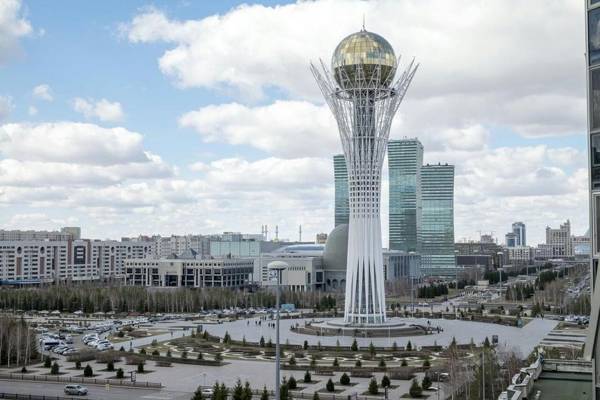 Apartment on Sauran Str Center