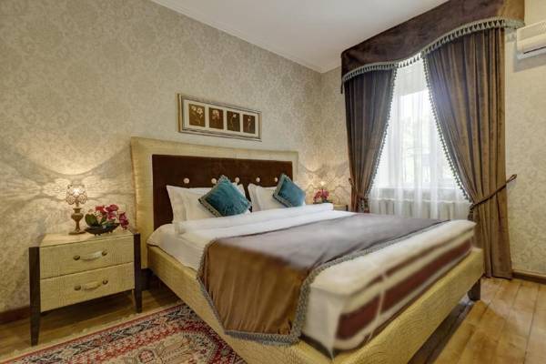 Resident Hotel Delux
